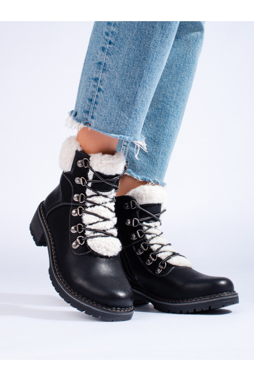 batai  su avikailiu juodos spalvos batai  su avikailiu juodos spalvos