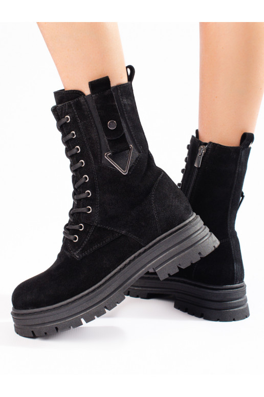  Moteriški batai  juodos spalvos