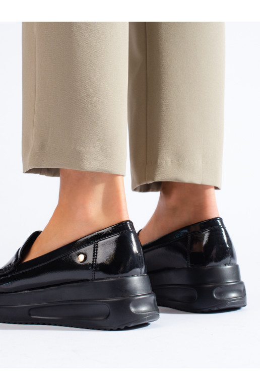 su lako efektu juodos spalvos mokasinai su masyvia platforma