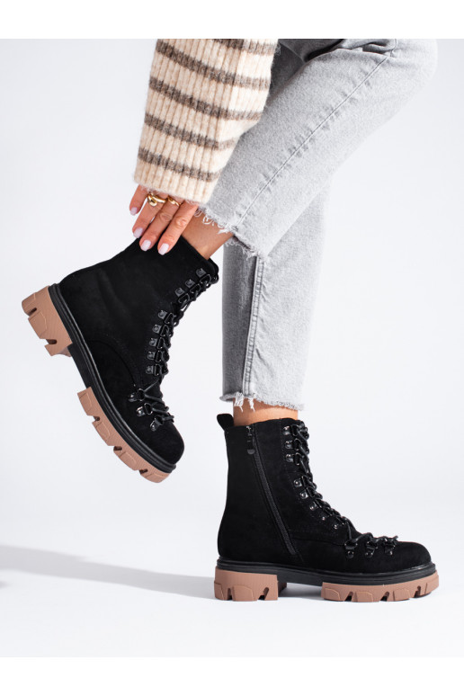 iš zomšos  auliniai batai juodos spalvos Vinceza