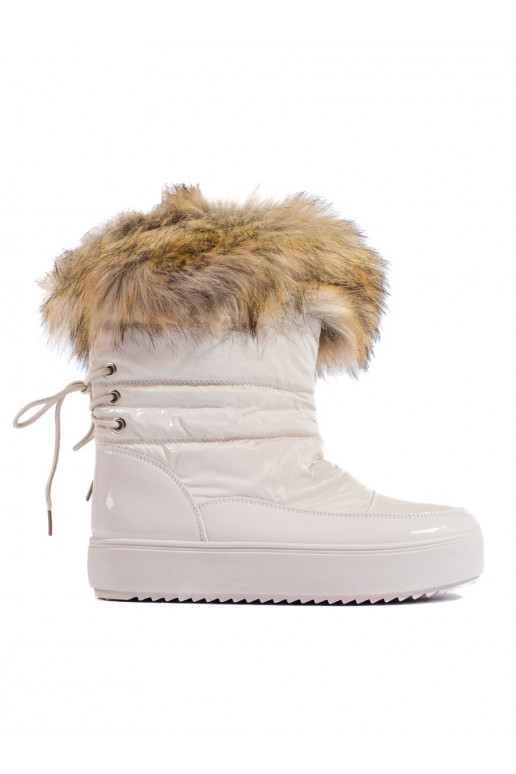 sniego batai su kailiuku    sniego batai su kailiuku