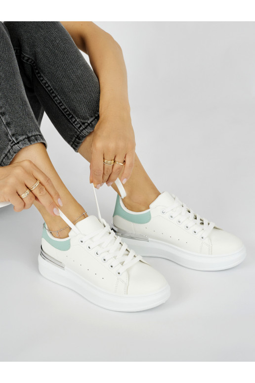 Baltos spalvos klasikinio modelio moteriški sportbačiai z m elementem