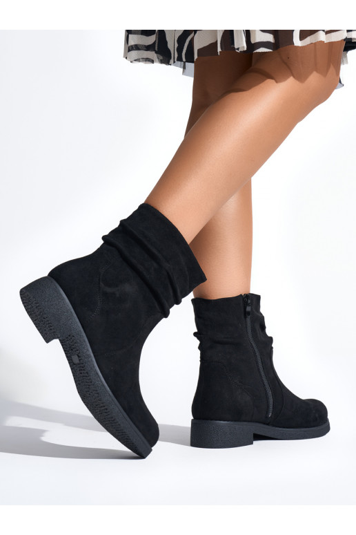 Juodos spalvos kaubojiško stiliaus batai