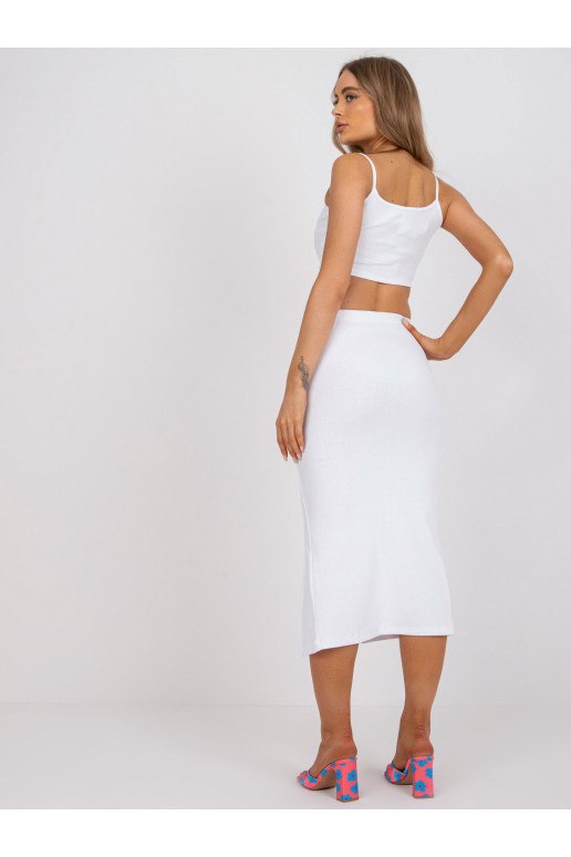 Baltos spalvos dviejų dalių... Baltos spalvos dviejų dalių...