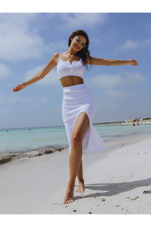 Baltos spalvos dviejų dalių... Baltos spalvos dviejų dalių...