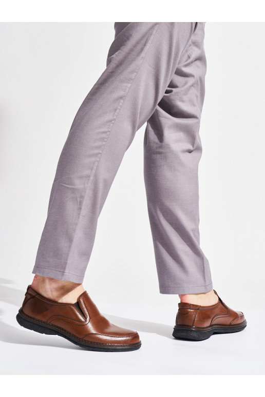  rudos spalvos pusbačiai 