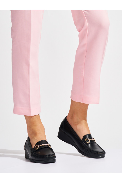 Juodos spalvos  mokasinai  ze m zdobieniem