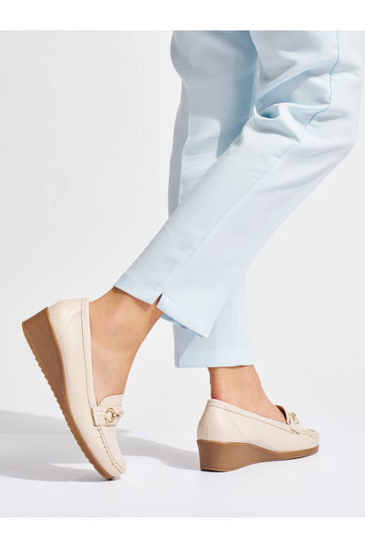 smėlio spalvos  mokasinai  ze m zdobieniem