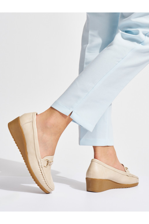 smėlio spalvos  mokasinai  ze m zdobieniem