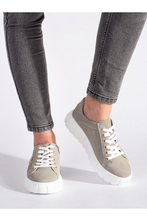 pilkos spalvos pusbačiai su platforma  iš zomšosj