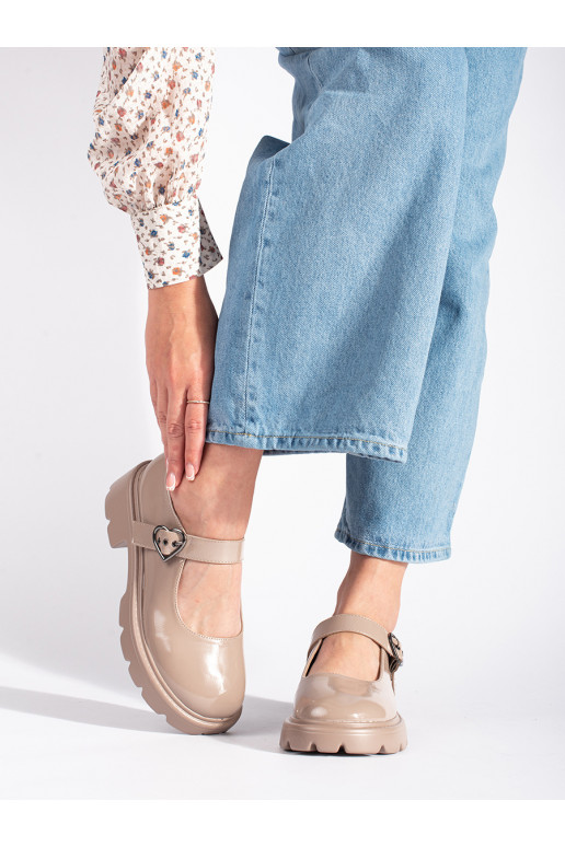 su lako efektu  mokasinai su masyviu kulnu