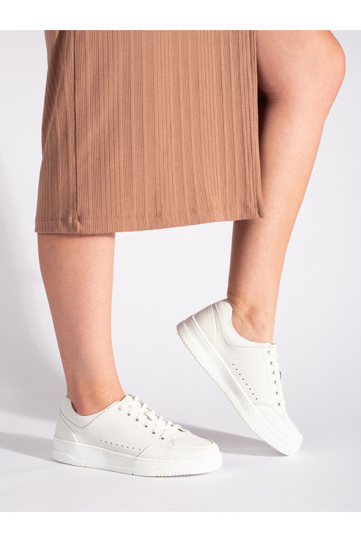 baltos spalvos   batai su aukšta platforma