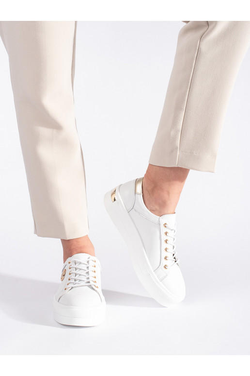 baltos spalvos    modelio batai su masyviu kulnu