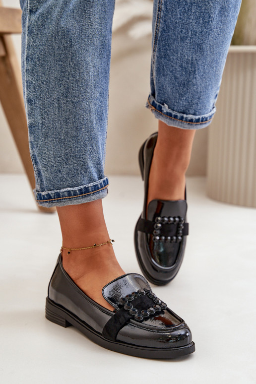 Lakuoti mokasinai  su ornamentais Juodos spalvos Vinceza 58389