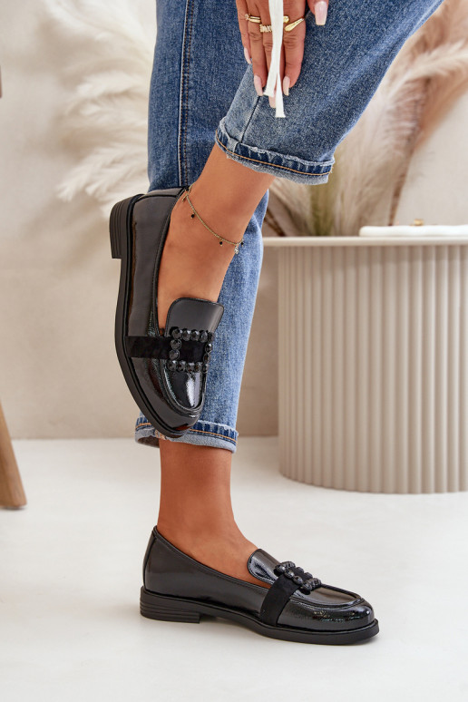 Lakuoti mokasinai  su ornamentais Juodos spalvos Vinceza 58389