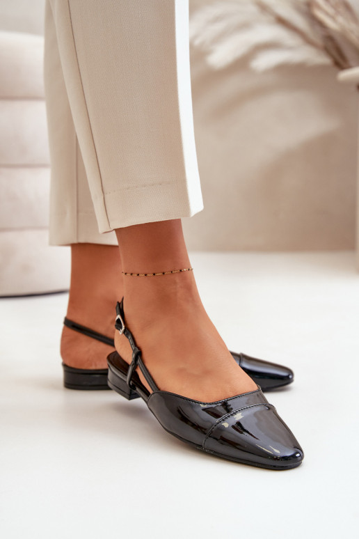 Lakuotos balerinos žemu kulniuku su atviru kulnu Juodos spalvos Kairael