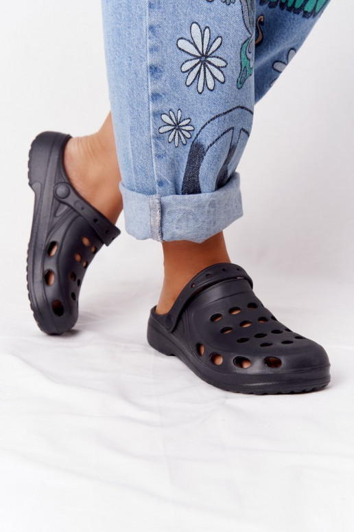 Šlepetės juodos spalvos EVA