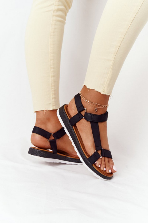 Moteriškos basutės su guminiais padais juodos spalvos Stranger