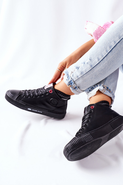 Laisvalaikio bateliai Cross Jeans juodos spalvos II2R4021