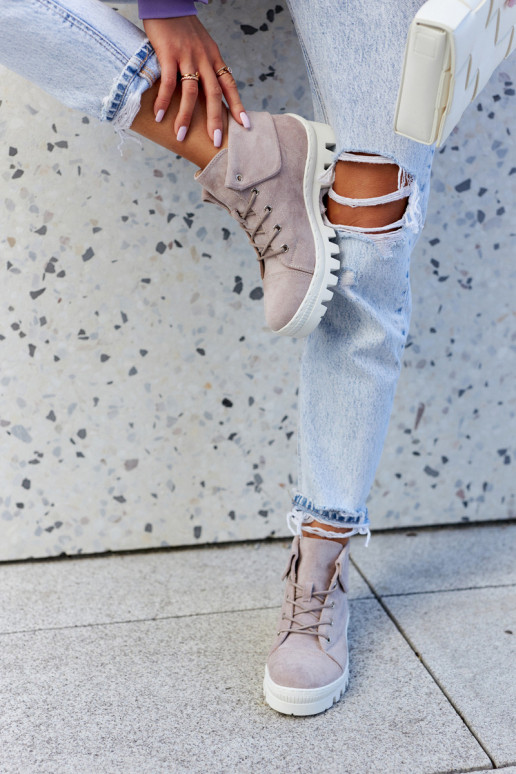 Aulinukai iš zomšos batai su dirželiais Dalles