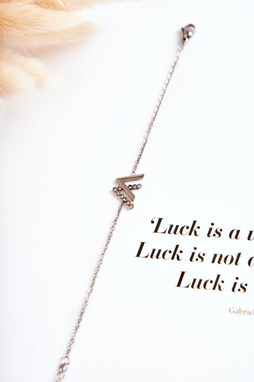 Apyrankė su grandinėle su tviskančiomis akutėmis sidabro spalvos