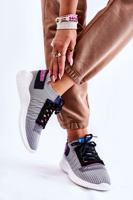 Įsispiriamo modelio Sneakers modelio batai pilkos spalvos Klayra Įsispiriamo modelio Sneakers modelio batai pilkos spalvos Klayra