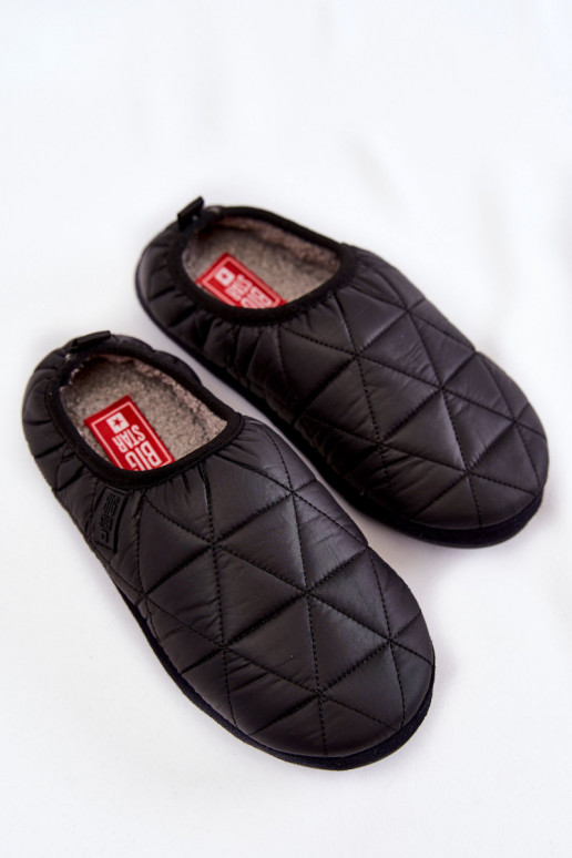 Įsispiriamo modelio šlepetės Big Star KK274606 juodos spalvos