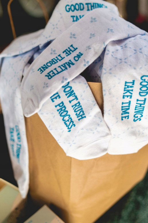 Spalvotos kojinės dėžutėje 2 poros Spalvotos kojinės dėžutėje 2 poros