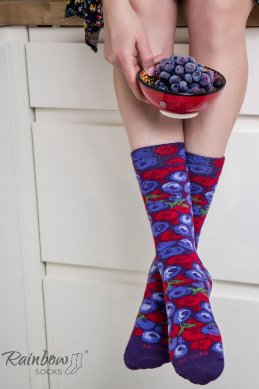 Spalvotos kojinės dėžutėje 2 poros