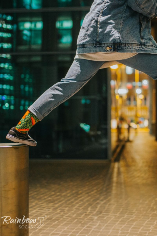 Spalvotos kojinės dėžutėje 2 poros