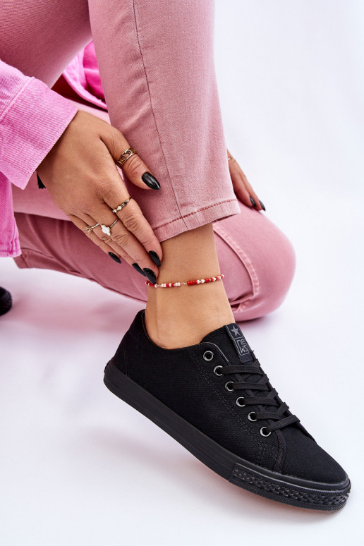 su dirželiais Klasikinio modelio laisvalaikio batai juodos spalvos Eleya