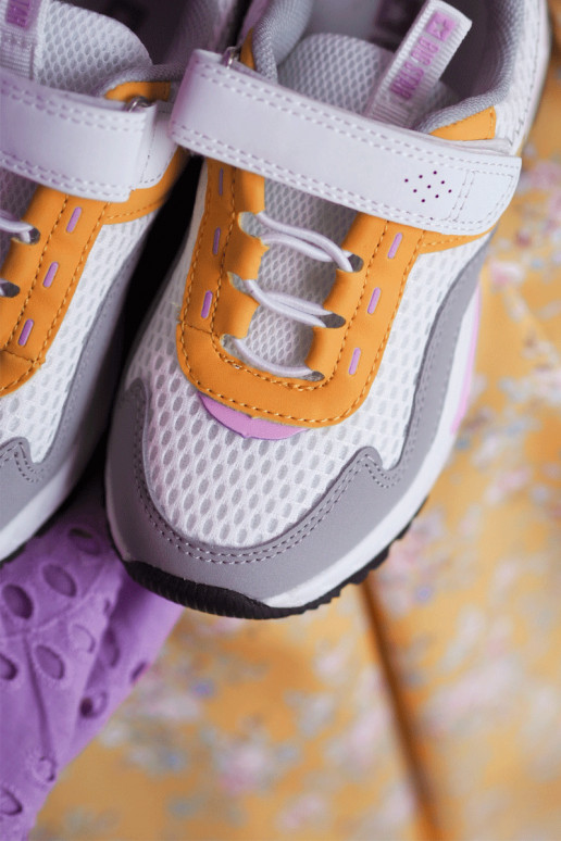 Vaikiški sportbačiai su lipniais užsegimais Big Star JJ374257 Baltos-geltonos spalvos