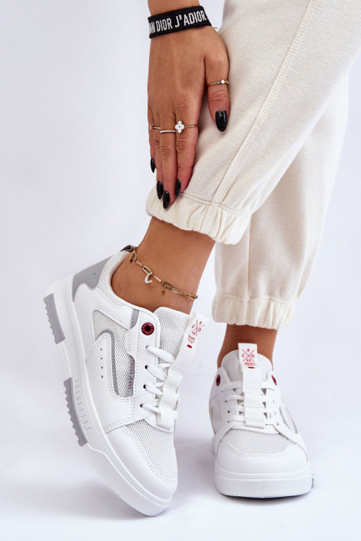 Sneakers modelio batai Cross Jeans LL2R4011C baltos spalvos Sneakers modelio batai Cross Jeans LL2R4011C baltos spalvos