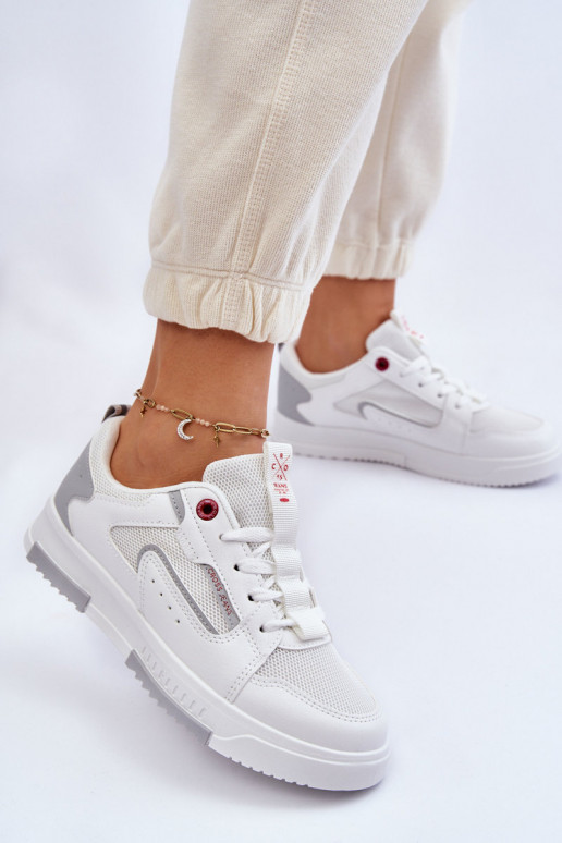 Sneakers modelio batai Cross Jeans LL2R4011C baltos spalvos Sneakers modelio batai Cross Jeans LL2R4011C baltos spalvos