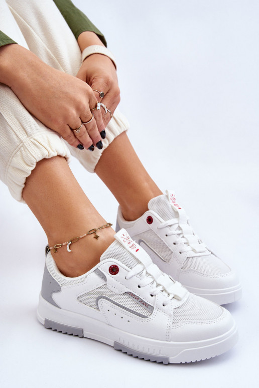 Sneakers modelio batai Cross Jeans LL2R4011C baltos spalvos Sneakers modelio batai Cross Jeans LL2R4011C baltos spalvos