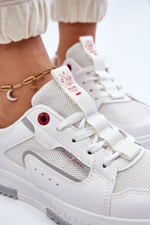 Sneakers modelio batai Cross Jeans LL2R4011C baltos spalvos Sneakers modelio batai Cross Jeans LL2R4011C baltos spalvos