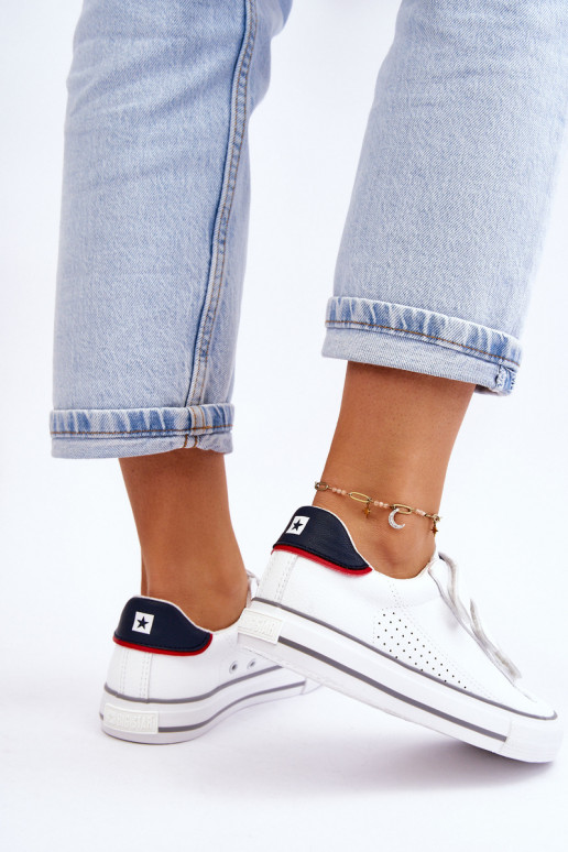 Sportbačiai su lipniais užsegimais Big Star LL274A207 baltos spalvos