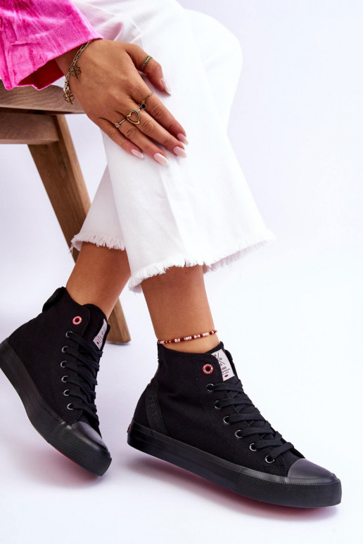 Klasikinio modelio laisvalaikio batai su auliuku Cross Jeans LL2R4088C juodos spalvos