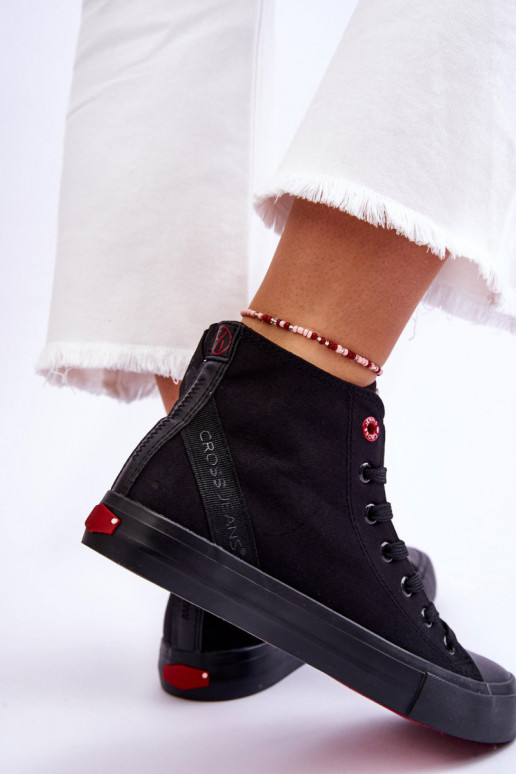 Klasikinio modelio laisvalaikio batai su auliuku Cross Jeans LL2R4088C juodos spalvos