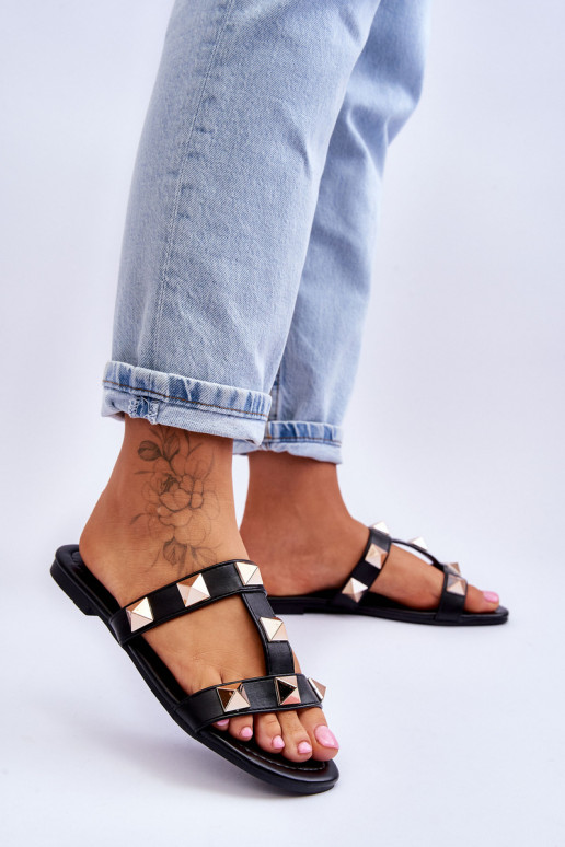 Šlepetės juodos spalvos Mercure