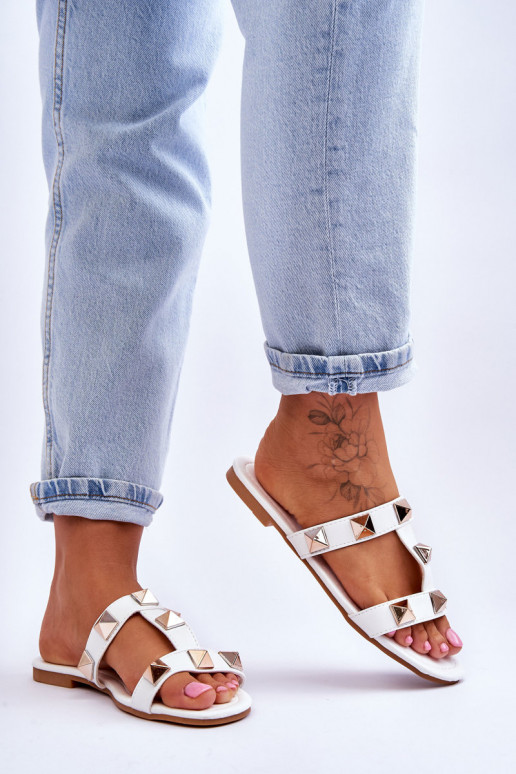 Šlepetės baltos spalvos Mercure