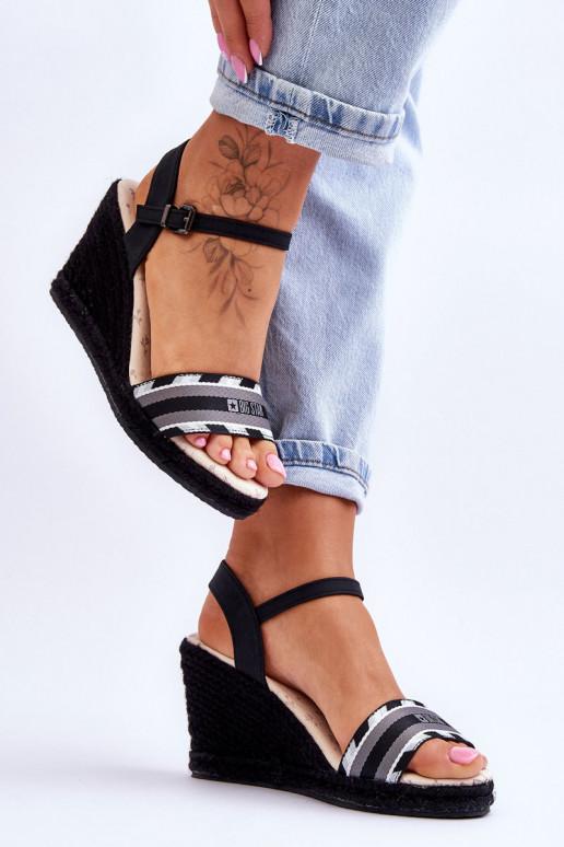 Patogios platforminės basutės Big Star LL274877 juodos spalvos