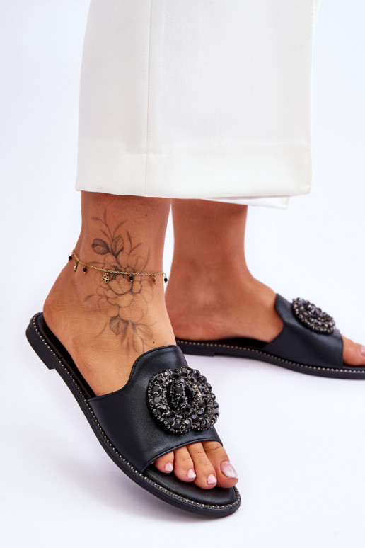 Šlepetės su gražiomis detalėmis S.Barski KV-520-3 juodos spalvos