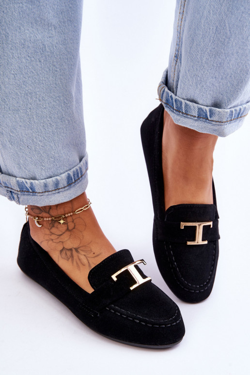 Klasikiniai įspiriami mokasinai juodos spalvos Carly