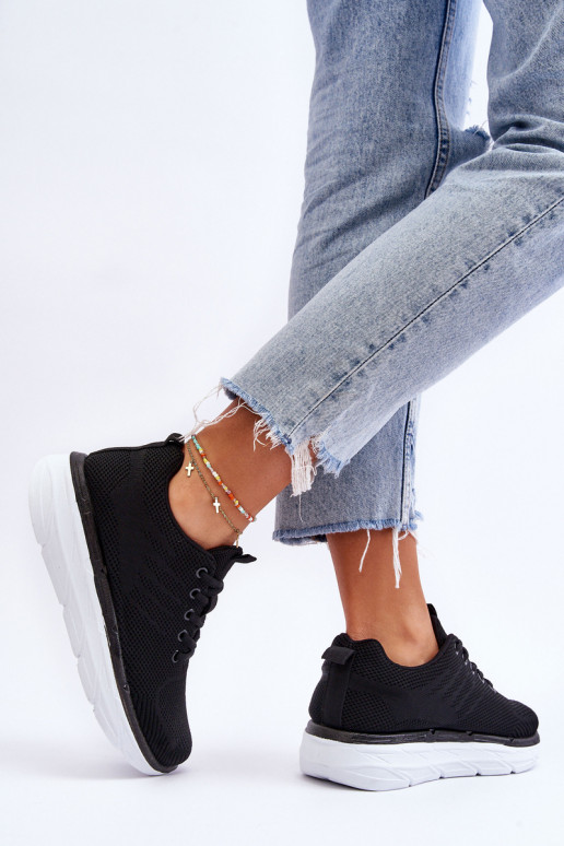 Suvarstomi sportiniai bateliai juodos spalvos Lavarone