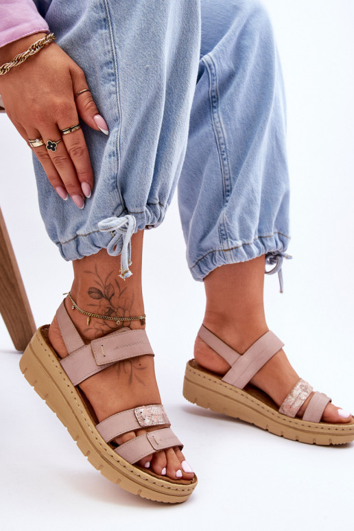 Basutės su lipniais užsegimais rožinės spalvos Fresh Look