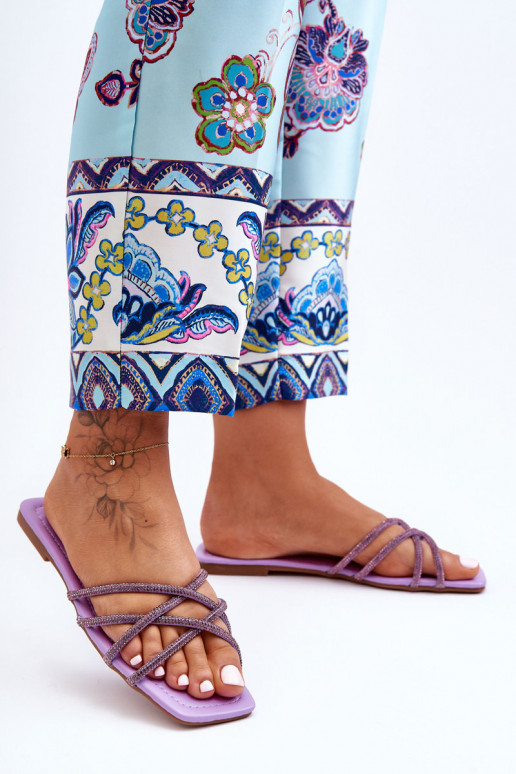 Šlepetės su dirželiais I Violetinės spalvos Leomi