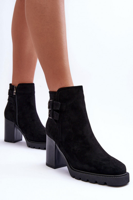 Zomšiniai batai su kulniukais juodos spalvos Makeline