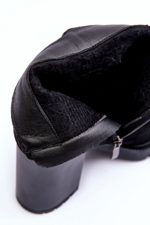 Zomšiniai batai su kulniukais juodos spalvos Makeline