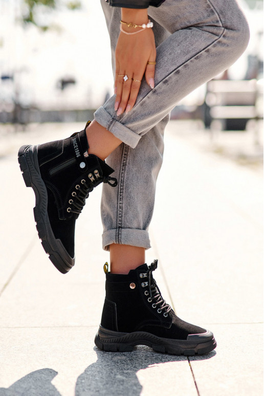 pašiltinti iš zomšos Moteriški aulinukai Juodos spalvos Jailina